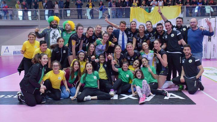 UNA ZAMBELLI ORVIETO FANTASTICA SCHIACCIA TORINO E VA IN FINALE ﻿