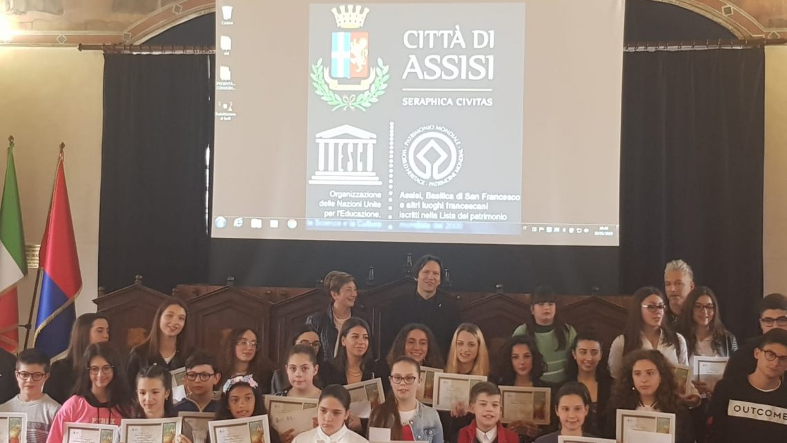 ASSEGNATE LE BORSE DI STUDIO “TOMMASO VISCONTI” 2019  ECCO I NOMI DEI 42 STUDENTI MERITEVOLI  DELLE SCUOLE PRIMARIE E SECONDARI DI I E II GRADO