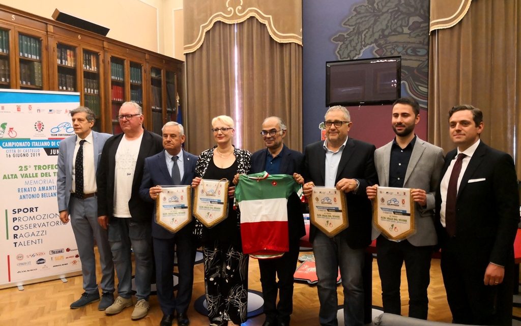 PRESENTATO IL CAMPIONATO ITALIANO JUNIORES DI CICLISMO CHE SI SVOLGERA’ A CITTA’ DI CASTELLO