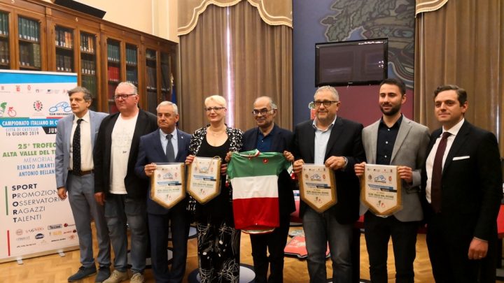 PRESENTATO IL CAMPIONATO ITALIANO JUNIORES DI CICLISMO CHE SI SVOLGERA’ A CITTA’ DI CASTELLO