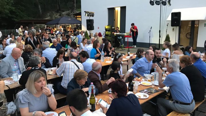 PIETRALUNGA, IN MILLE A LOTTARE CONTRO IL CANCRO NELLA NOTTE BIANCA DEL TARTUFO