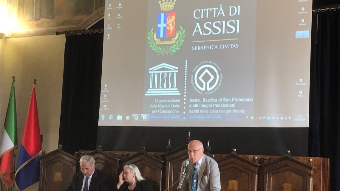 SANITA’, UN’ECCELLENZA IL CENTRO PER LE FERITE DIFFICILI.L’ASSESSORE PAGGI: “E’ QUESTA LA BUONA POLITICA SANITARIA”.LUNEDI’ 17 ASSEMBLEA APERTA SUL FUTURO DELL’OSPEDALE