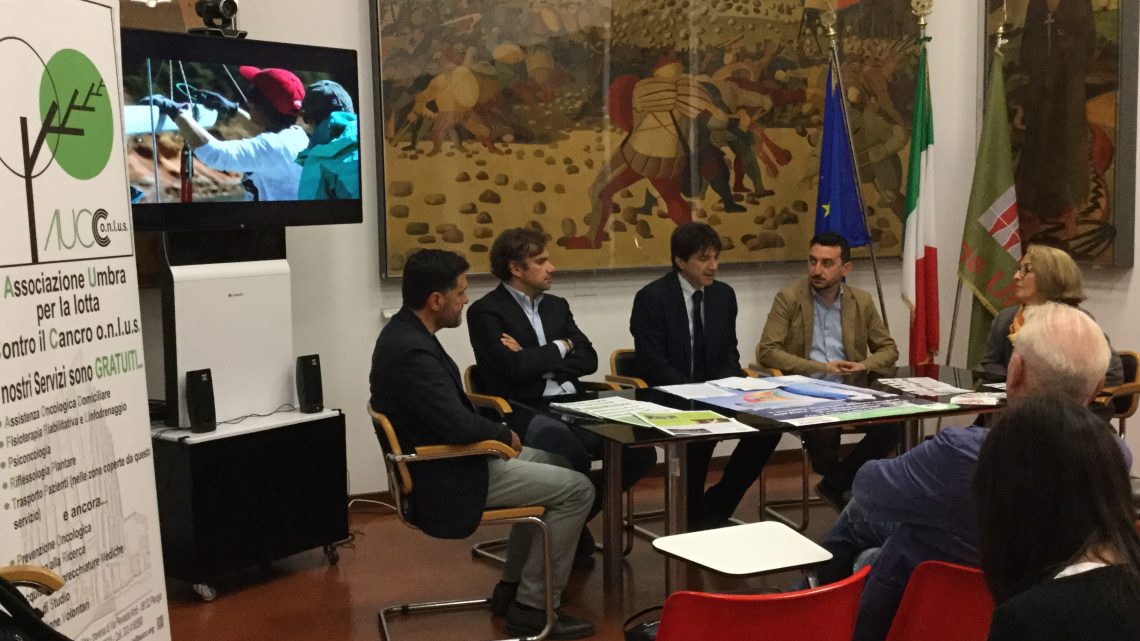 A GONFIE VELE.IL PROGETTO TERAPEUTICO FIRMATO AUCC CONTINUA IL SUO VIAGGIO AL TRASIMENO