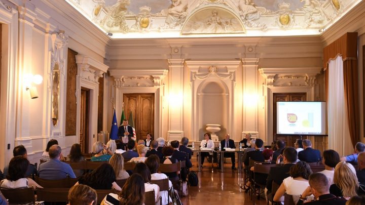“VIOLENZA DI GENERE NEL SISTEMA GIUSTIZIA”, IL SEMINARIO SI STA SVOLGENDO OGGI A PALAZZO CESARONI