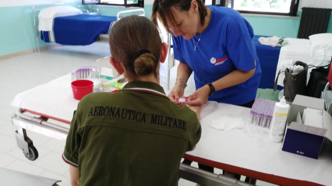 GLI ALLIEVI MARESCIALLI DELL’AERONAUTICA MILITARE DIVENTANO DONATORI ADMO