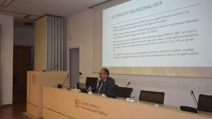 DECRETO CONCRETEZZA: A VILLA UMBRA LE NUOVE REGOLE SU ASSUNZIONI E FONDO PER IL SALARIO ACCESSORIO