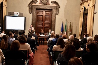 RAPPORTO SULLE POVERTÀ IN UMBRIA; PRESIDENTE PAPARELLI: “IN POCHI ANNI CAMBIO RADICALE DEL PROFILO DELLA POVERTÀ”