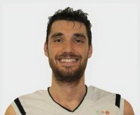 COLPO GROSSO PER IL BASKET TODI, FIRMATA L’ALA DAVIDE VISIGALLI
