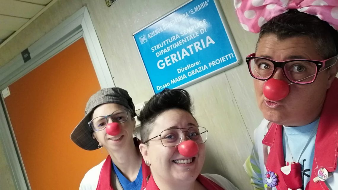 IL VOLONTARIATO NON VA IN VACANZA  CLOWNVIP TERNI: “SERVONO NUOVI VOLONTARI