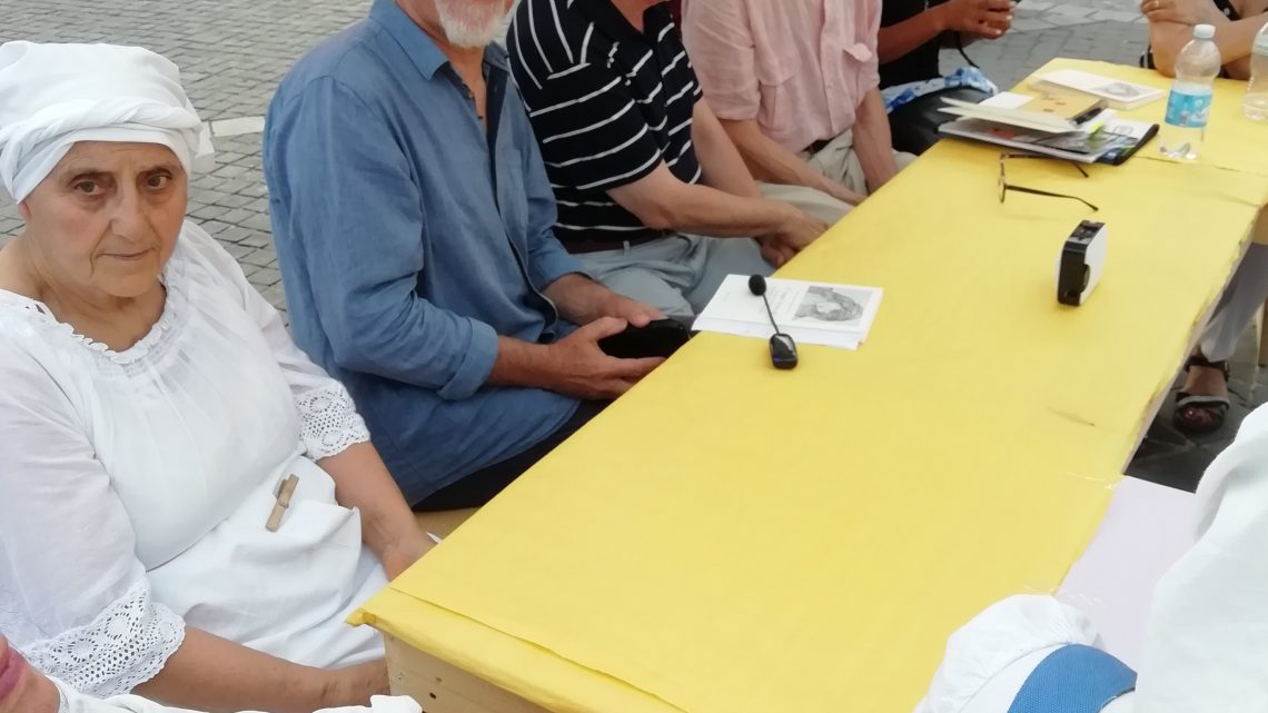 PRESENTATO A ” DI TUSCIA UN PO’ ” IL LIBRO “VIAGGIO DI UNA COLF” DI FABIO CAPORALI E SVETLANA MORARU