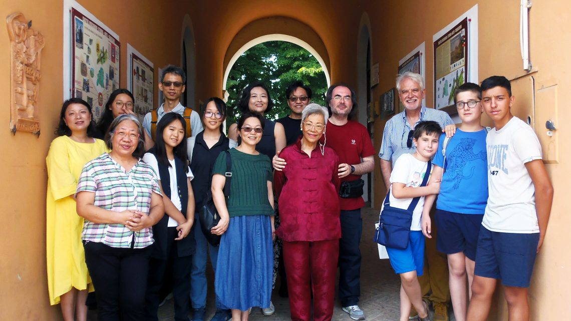 IL SINDACO LONGARONI RICEVE I MUSICISTI ORIENTALI DEI CORSI DI PERFEZIONAMENTO