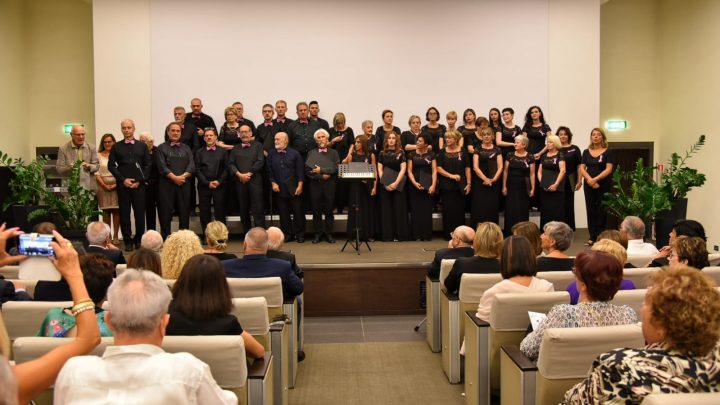 L’ASSESSORE PAGGI CON I CANTORI DI ASSISI E IL PUNTO ROSA:  “UN EVENTO SPECIALE CHE UNISCE DUE SPLENDIDE REALTA’”