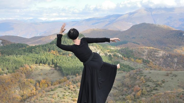 RENDEZVOUS UNE DANSE POUR LA TERRE 
