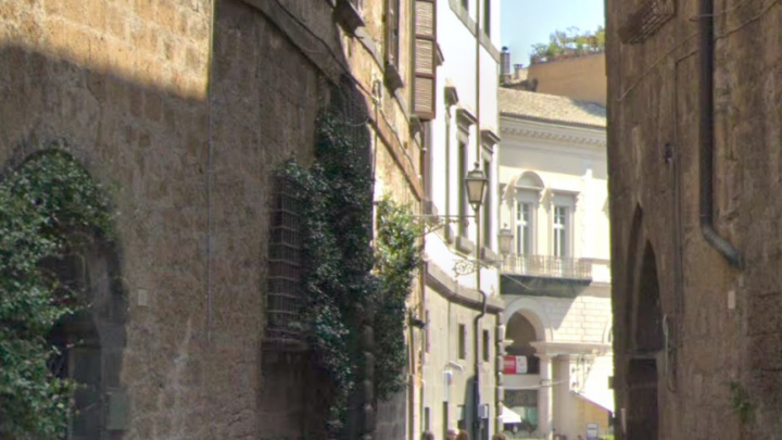 ORDINANZA DI CHIUSURA TEMPORANEA AL TRAFFICO DI VIA LOGGIA DEI MERCANTI