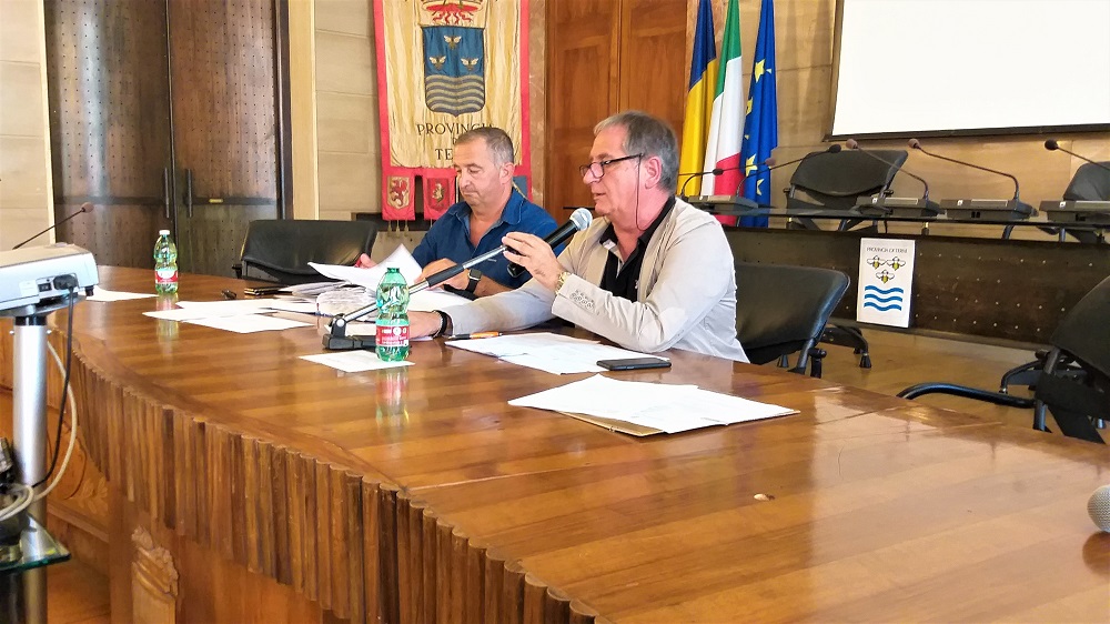 PROVINCIA, CONSIGLIO APPROVA BILANCIO PREVISIONE, LATTANZI: “MANOVRA DI SVOLTA DOPO 5 ANNI DI GRANDE SOFFERENZA”