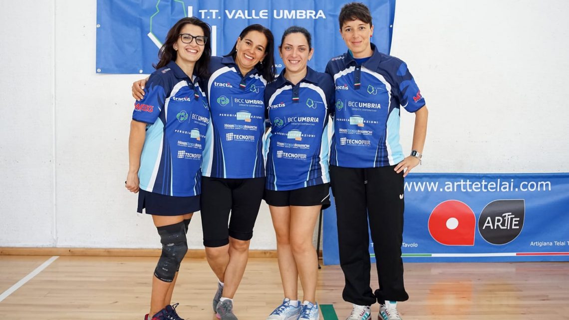 TENNISTAVOLO – SERIE B FEMMINILE NAZIONALE – GIRONE G  LOTTA A TRE PER IL PRIMATO TRA VALLE UMBRA ARTTE, JUVENES SAN MARINO ED ALFIERE DI ROMAGNA.