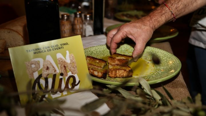 PAN’OLIO, A PANICALE IL FESTIVAL DEDICATO ALL’OLIO EXTRAVERGINE DI OLIVA DEL TRASIMENO: “L’OPPORTUNITÀ DI ESSERE UNICI”.