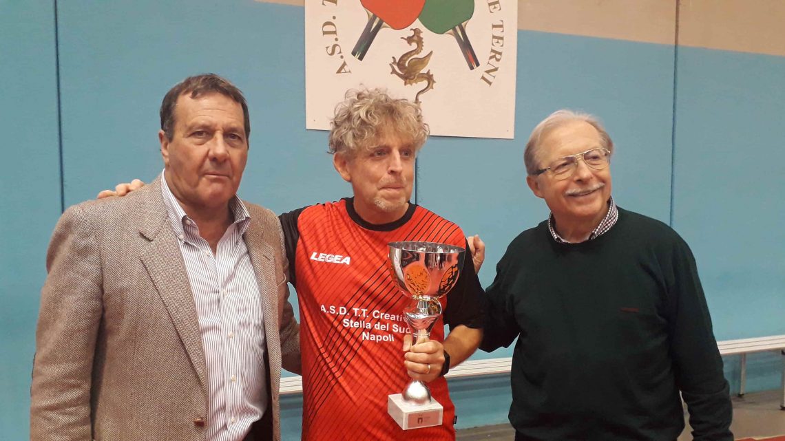 CARMINE SAVANELLI CAMPIONE INTERREGIONALE  DI TENNISTAVOLOPER GIORNALISTI
