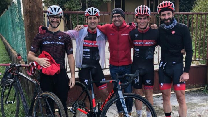 ONOREVOLE ESPERIENZA NEL FANGO PER IL BIKELAND TEAM BIKE 2003 AGLI EUROPEI DI SILVELLE, POLIDORI NELLA TOP-20 TRA I MASTER 2