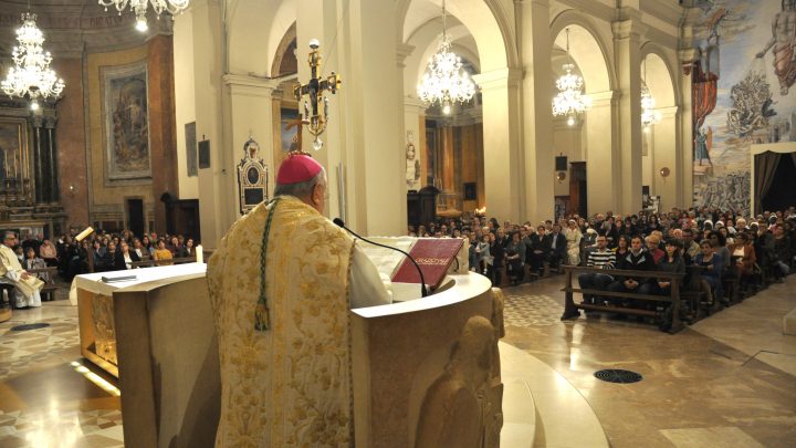 ASSEMBLEA ECCLESIALE – CONSEGNA DEL MANDATO AGLI OPERATORI PASTORALI