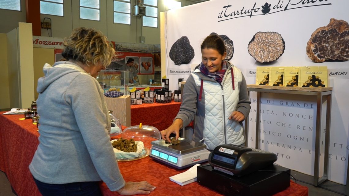 VALTOPINA, UN WEEKEND RICCO DI EVENTI ALLA MOSTRA MERCATO DEL TARTUFO