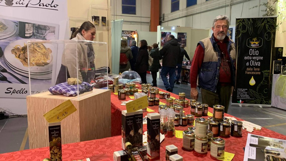 VALTOPINA È PRONTA A OSPITARE LA 39ESIMA MOSTRA MERCATO DEL TARTUFO