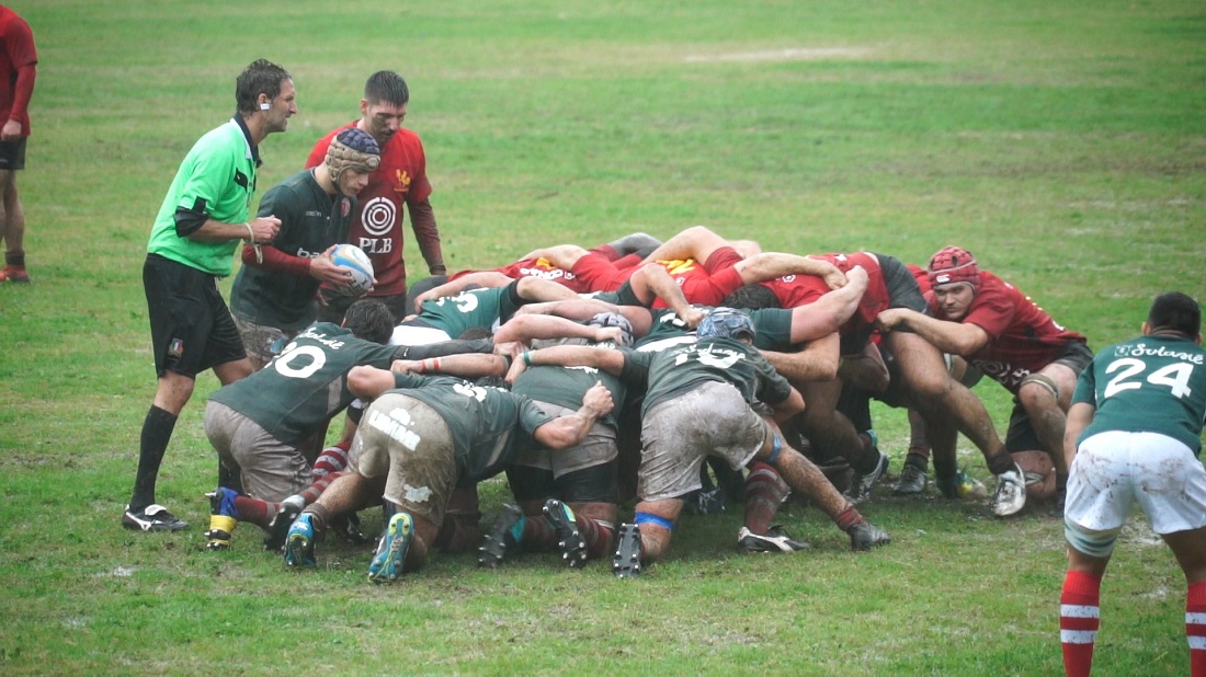 RUGBY, VITTORIA SOTTO IL DILUVIO PER UNA BARTON TUTTA GRINTA E CARATTERE