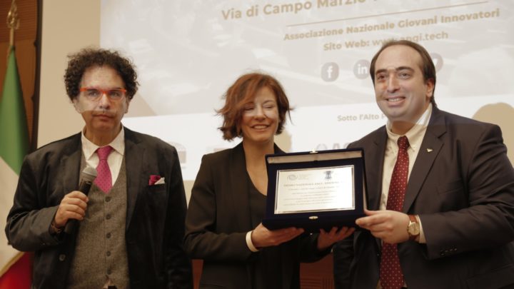 IIª EDIZIONE PREMIO ANGI: PREMIATE LE ECCELLENZE MADE IN ITALY  CON GLI OSCAR DELL’ INNOVAZIONE  LA MINISTRA PER L’INNOVAZIONE TECNOLOGICA E LA DIGITALIZZAZIONE PAOLA PISANO FIRMA IL MANIFESTO DEI GIOVANI INNOVATORI