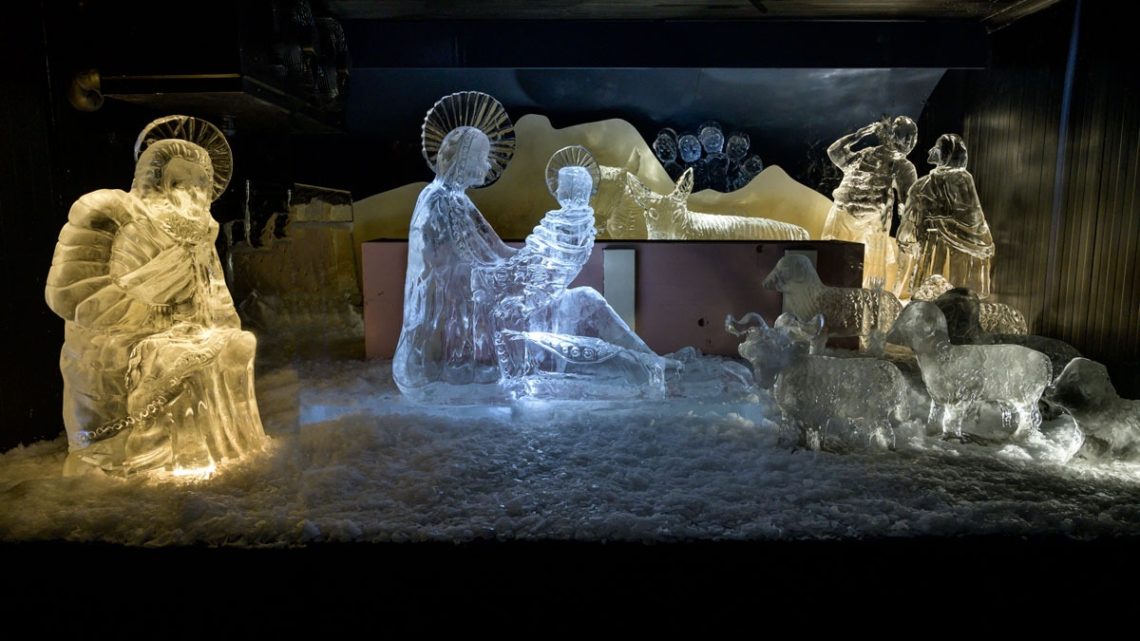 IN UMBRIA, BRILLA IL PIU’ GRANDE PRESEPE DI GHIACCIO del 2019