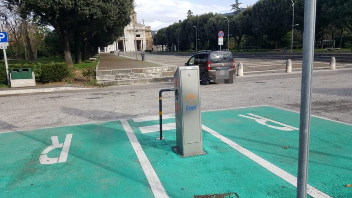 IL COMUNE PUNTA SULLA MOBILITA’ GREEN  E STANZIA CONTRIBUTI  PER L’ACQUISTO DI AUTO ELETTRICHE  E BICICLETTE A PEDALATA ASSISTITA