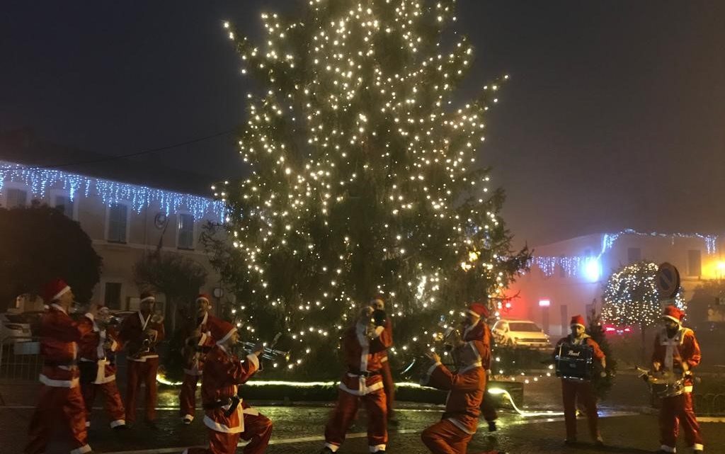 APERTA LA CASA DI BABBO NATALE