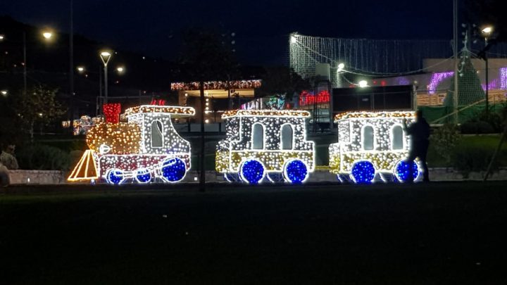 NATALE È… DONARE: FESTA DEI GIOCATTOLI AL QUASAR VILLAGE