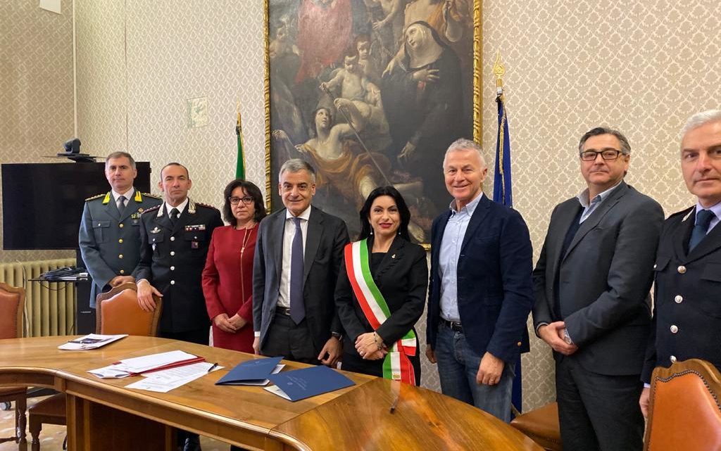  IN PREFETTURA FIRMATO IL RINNOVO DEL PATTO DI LEGALITA’