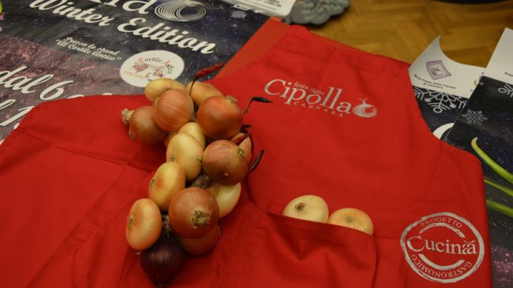  CANNARA, LO SPIRITO NATALIZIO BUSSA ALLA PORTA DELLA FESTA DELLA CIPOLLA