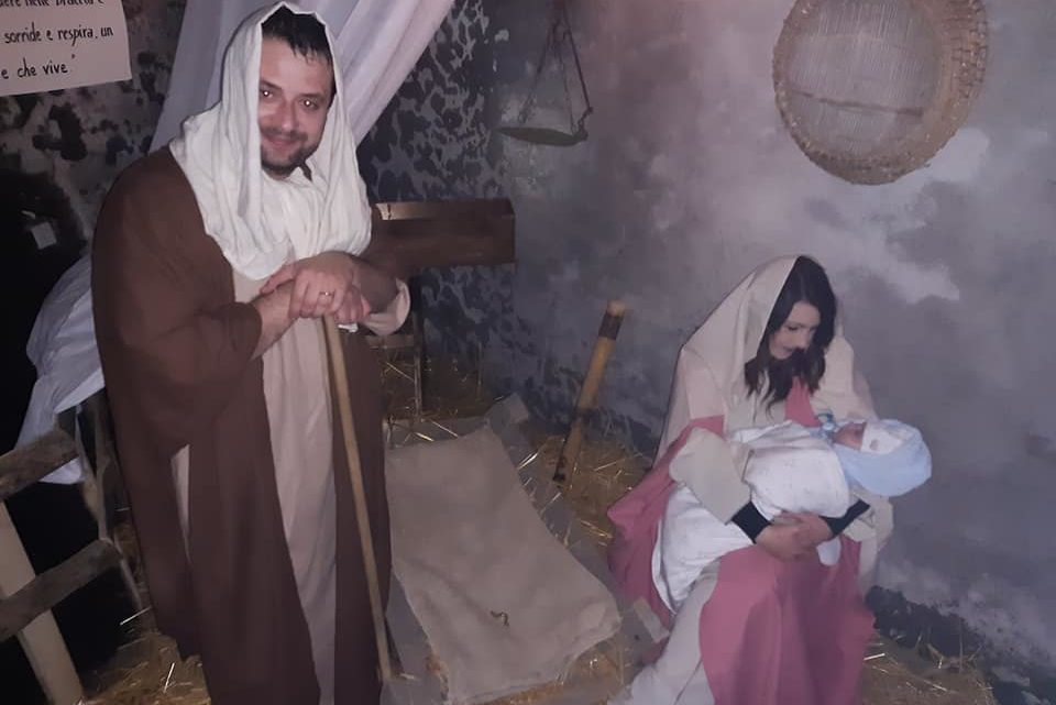 SUCCESSO PER LA PRIMA RAPPRESENTAZIONE DEL PRESEPIO VIVENTE DI SAN LORENZO NUOVO