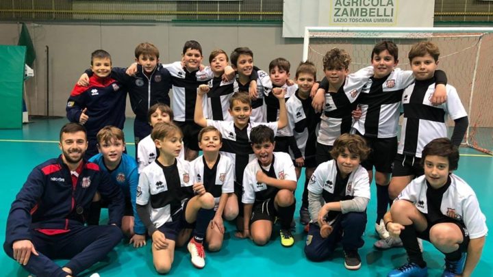 L’ORVIETO FC 2010 VINCITRICE DEL TORNEO DI NATALE.