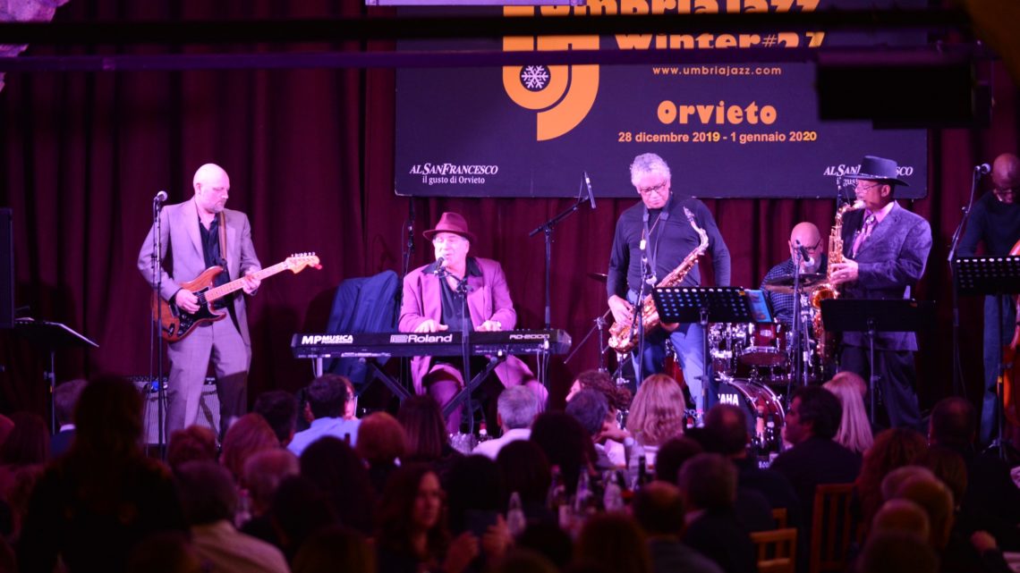SUCCESSO PER “JAZZ & CONTORNI” CORNICE DI UJW#27 CONTINUA AD ATTRARRE LA FORTUNATA FORMULA MUSICA E CIBO