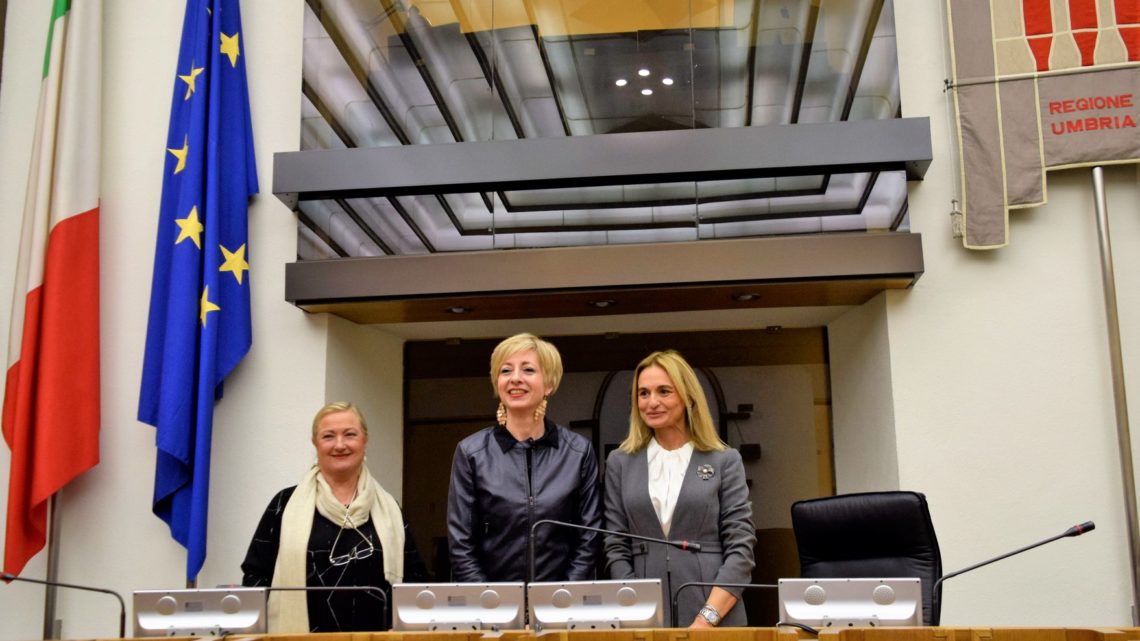CAL: ELETTA PRESIDENTE FRANCESCA MELE. VICEPRESIDENTI MARISA ANGELINI E ERIKA BORGHESI – SEDUTA DI INSEDIAMENTO PRESIEDUTA DA MARCO SQUARTA (PRESIDENTE ASSEMBLEA LEGISLATIVA DELL’UMBRIA)