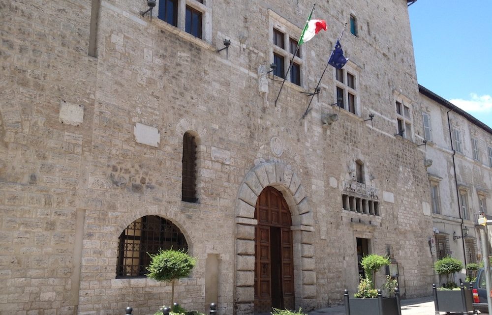 COVID-19, NARNI, COMUNE LANCIA QUESTIONARIO ON LINE DESTINATO A FAMIGLIE, TIBERTI: “OBIETTIVO È STILARE PROGRAMMA PER AIUTARE SOPRATTUTTO BAMBINI E BAMBINE”