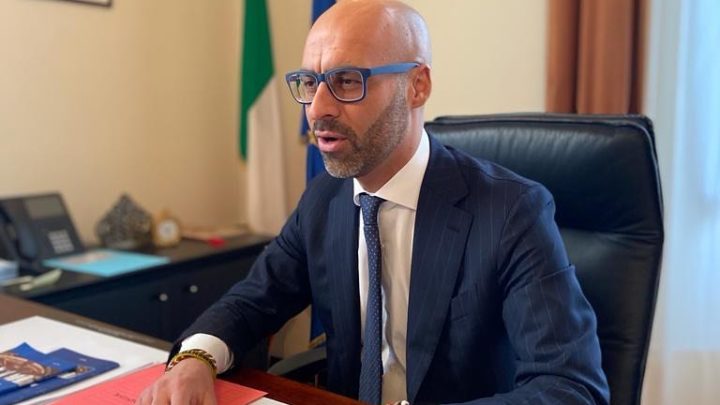 TURISMO: “UMBRIA, CAMBIO DI PASSO: LA VIA DI FRANCESCO COME IL CAMMINO DI SANTIAGO DI COMPOSTELA” – IL PRESIDENTE SQUARTA: “VALORIZZARE I PERCORSI PER ITINERARI A PIEDI E IN BICI”