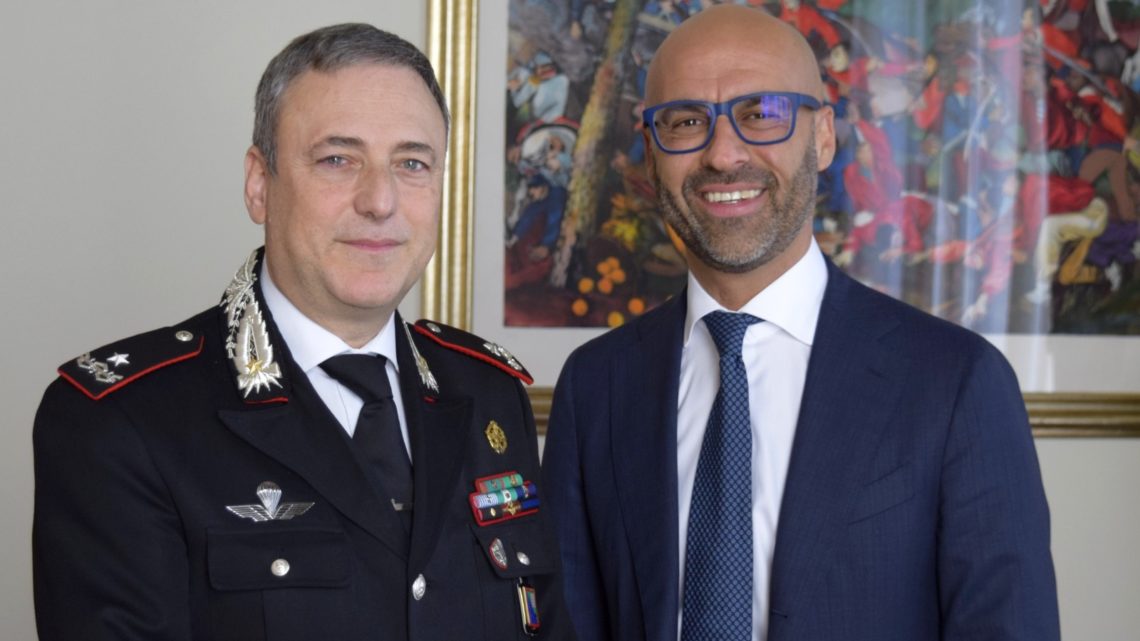 PALAZZO CESARONI: IL PRESIDENTE MARCO SQUARTA HA RICEVUTO IL GENERALE DEI CARABINIERI MASSIMILIANO DELLA GALA