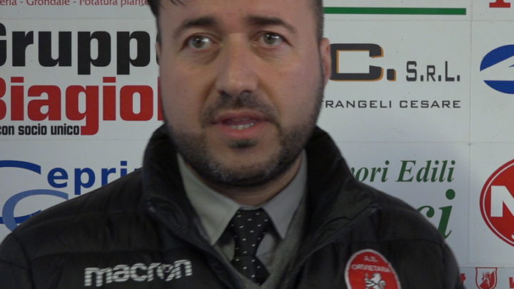 L’ORVIETANA E SEVERINO CAPRETTI SI SCAMBIANO “UN ARRIVEDERCI”.
