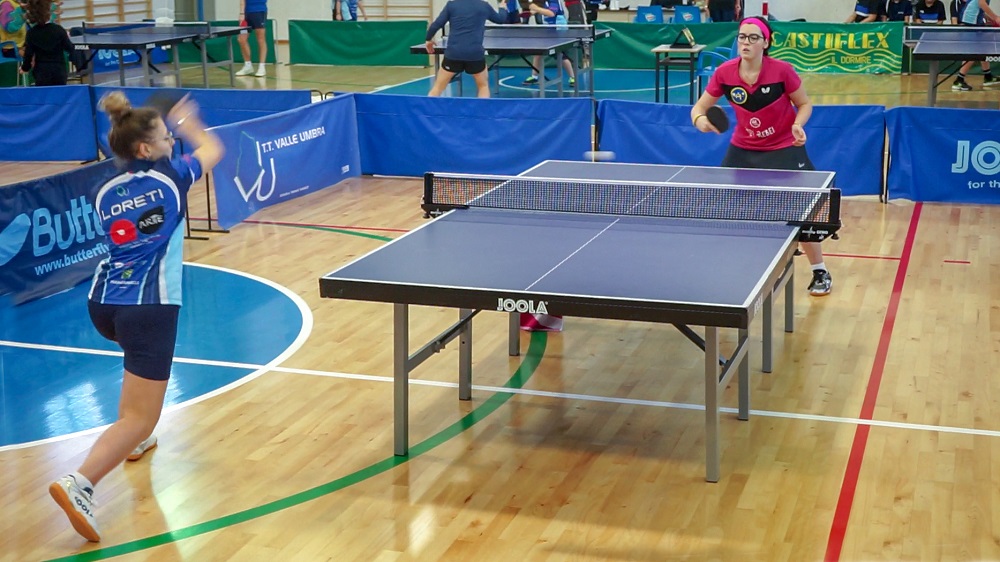 TENNISTAVOLO – SERIE B FEMMINILE  IL VALLE UMBRA ARTTE CHIUDE SECONDO ED IMBATTUTO, ORA I PLAYOFF