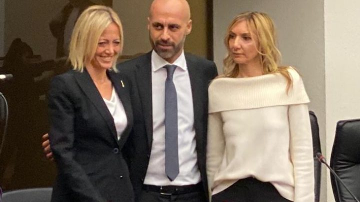 AFFARI ISTITUZIONALI: L’UFFICIO DI PRESIDENZA APPROVA BILANCIO PREVISIONE PALAZZO CESARONI. SPESA RIDOTTA DI 700MILA – RIGORE E RAZIONALIZZAZIONE NELLA GESTIONE DELLE RISORSE