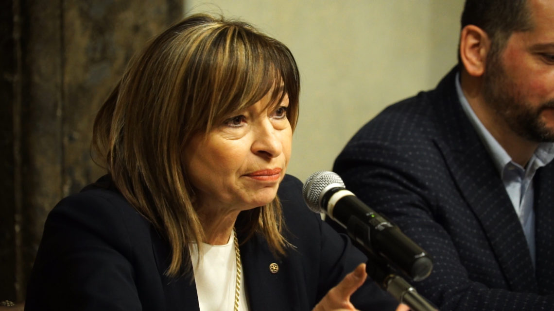COVID19, PRESIDENTE TESEI FIRMA ORDINANZA PER PREVENZIONE E GESTIONE NELLE SCUOLE
