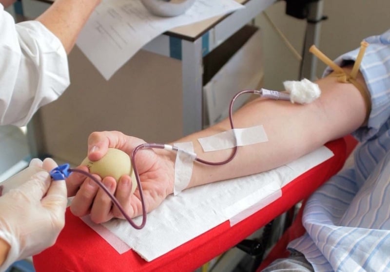 AVIS TERNI: “MANCA IL SANGUE, INTERVENTI A RISCHIO. VENITE A DONARE”