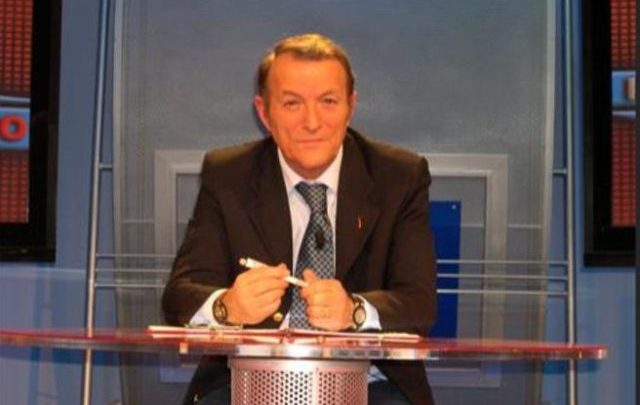 TV LOCALI. LAZIO: MUORE MASSIMO RUGGERI, 69 ANNI, STORICO CONDUTTORE DEL PROGRAMMA ‘LA SIGNORA IN GIALLOROSSO’ SU TELEROMA 56. INTANTO T9 PASSA AGLI SCISCIONE