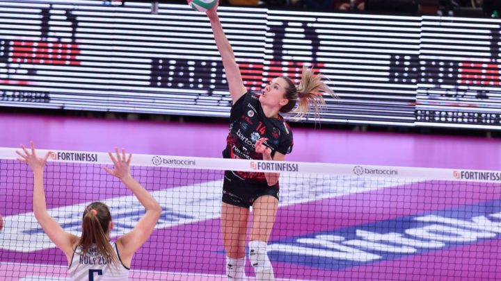 REBECKA LAZIC RIENTRA IN SVEZIA IN ATTESA DI TORNARE ALLA NORMALITÀ