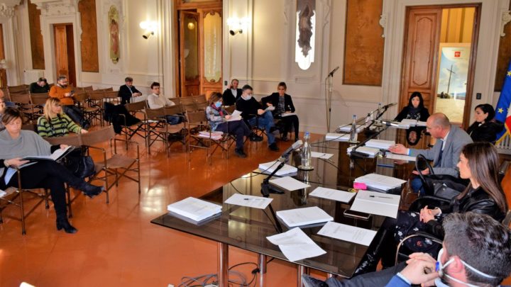 PRIMA COMMISSIONE: VIA LIBERA ALLA MANOVRA DI BILANCIO 2020-2022 – MERCOLEDÌ DISCUSSIONE IN AULA – CAPIGRUPPO LAVORANO A UN ORDINE DEL GIORNO UNITARIO