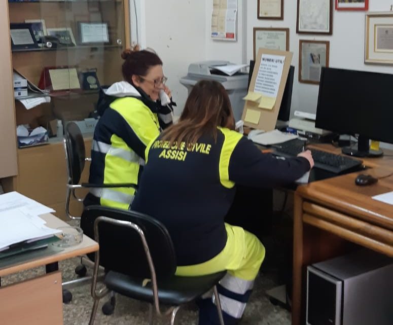 ASSISI E’ VICINA A CHI HA BISOGNO:  IL SERVIZIO DEL COMUNE  CON IL SUPPORTO DELLA PROTEZIONE CIVILE